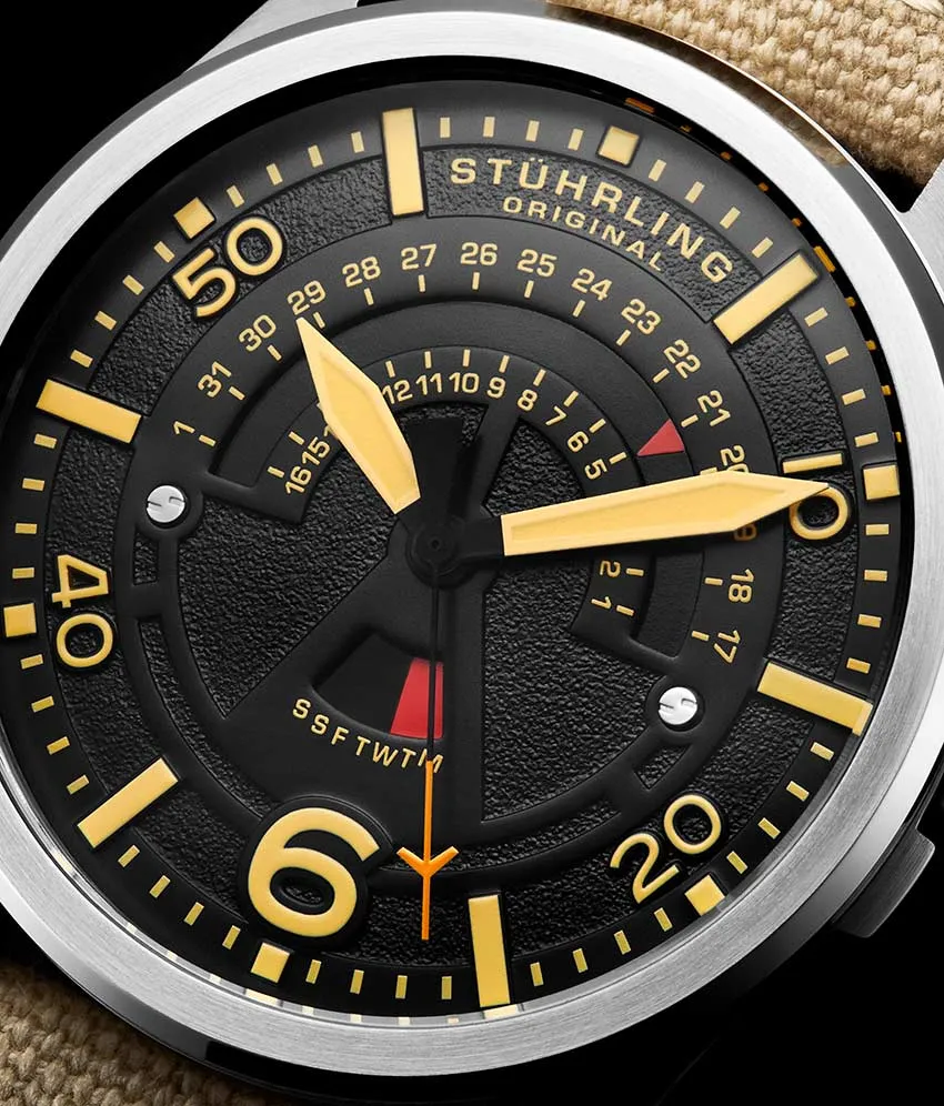 Aviator 452 Quartz 44mm