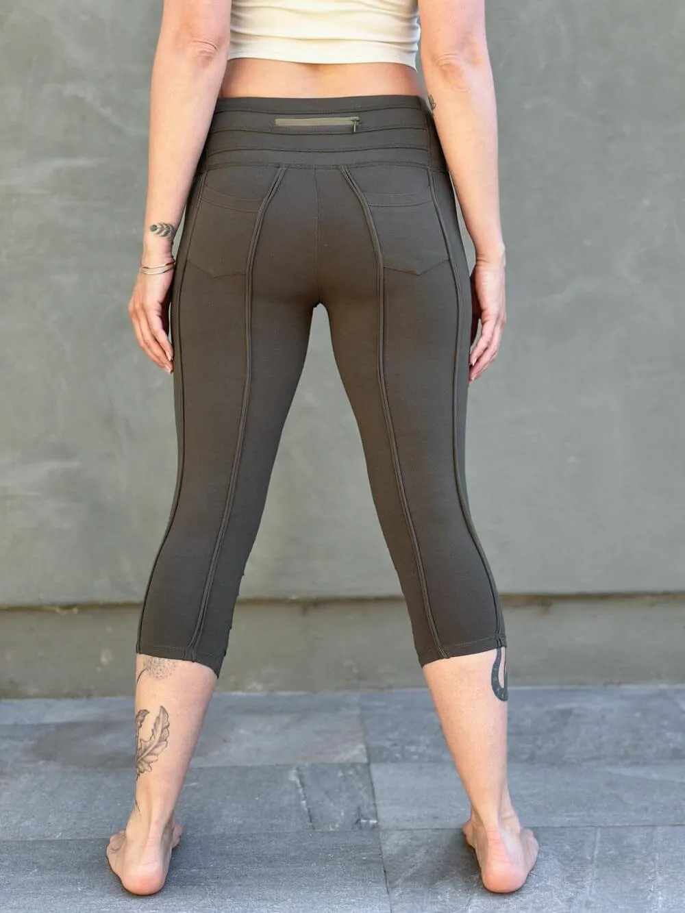 Bamboo Moto Capri