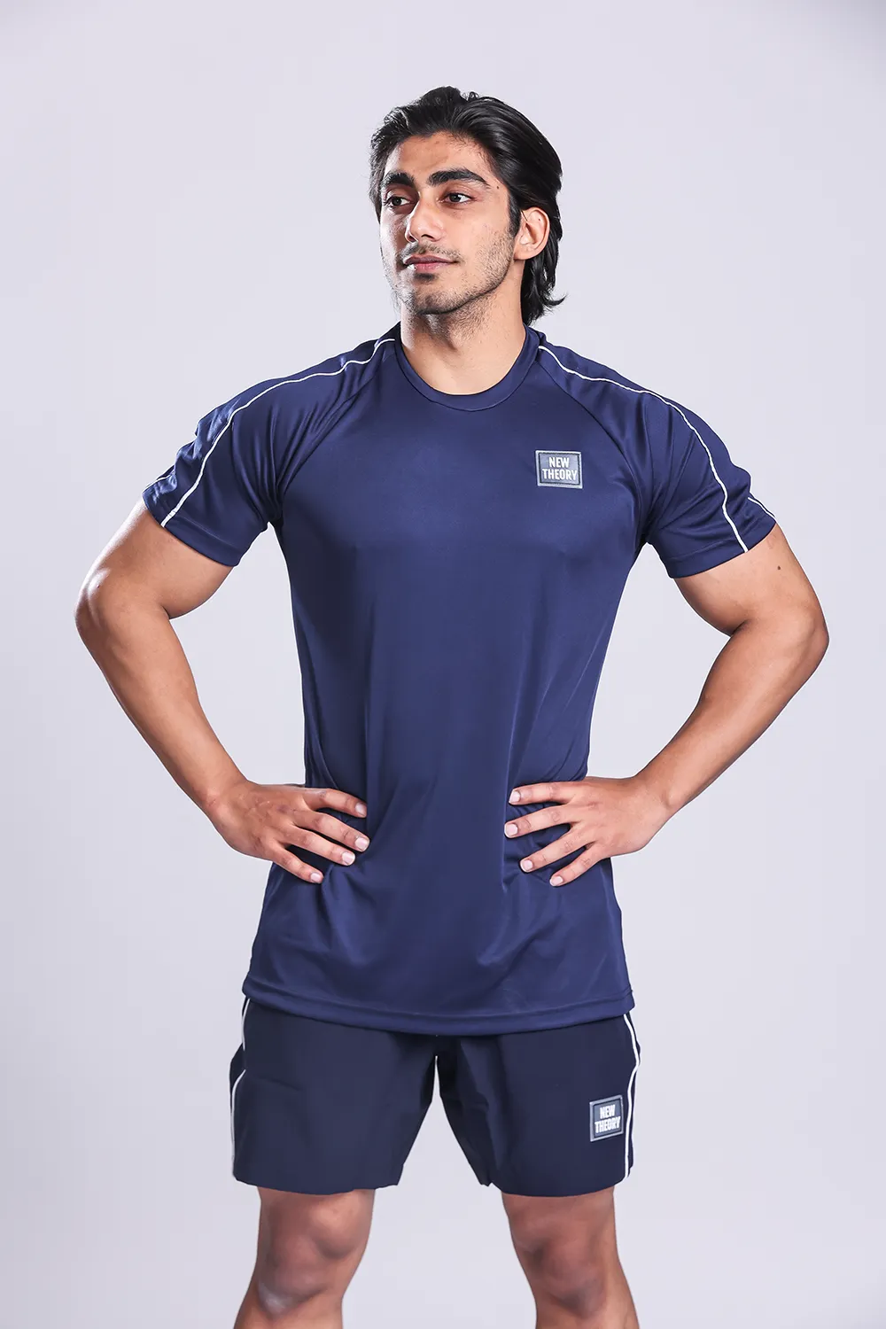 Essential Performance T-shirt- Navy