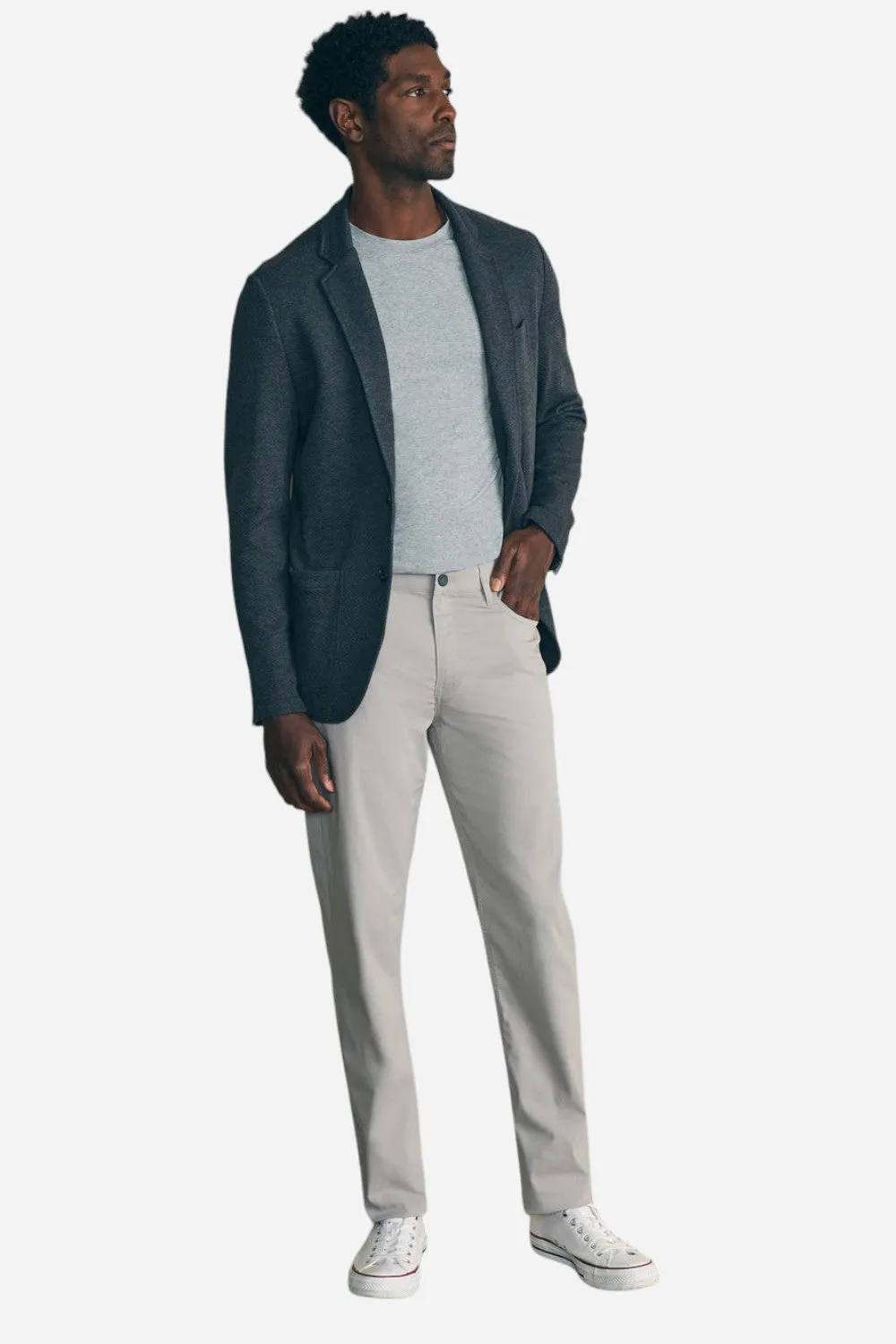 Faherty Movement 5-Pocket Pant in Fossil