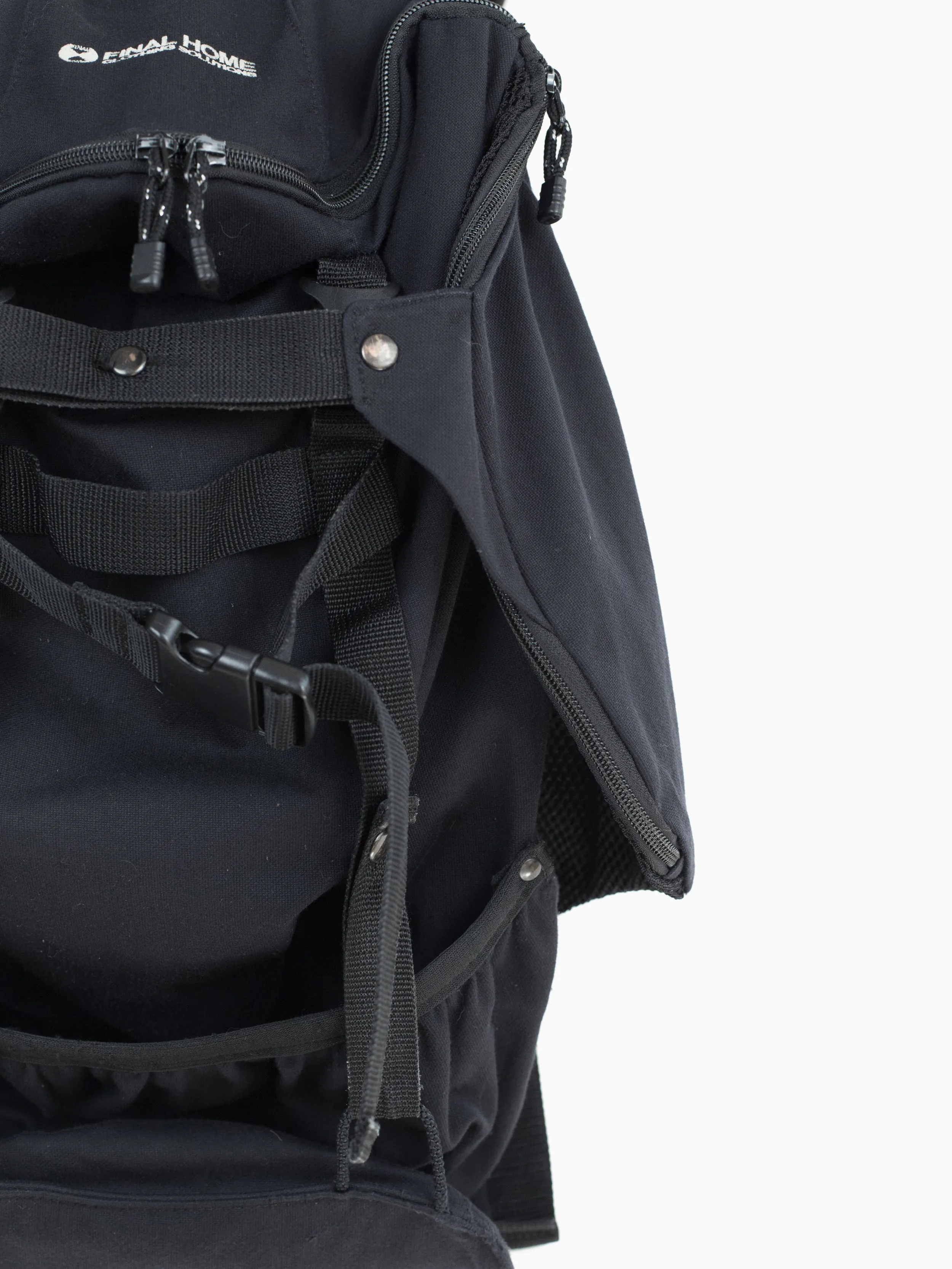 Final Home 90s Transformable Backpack