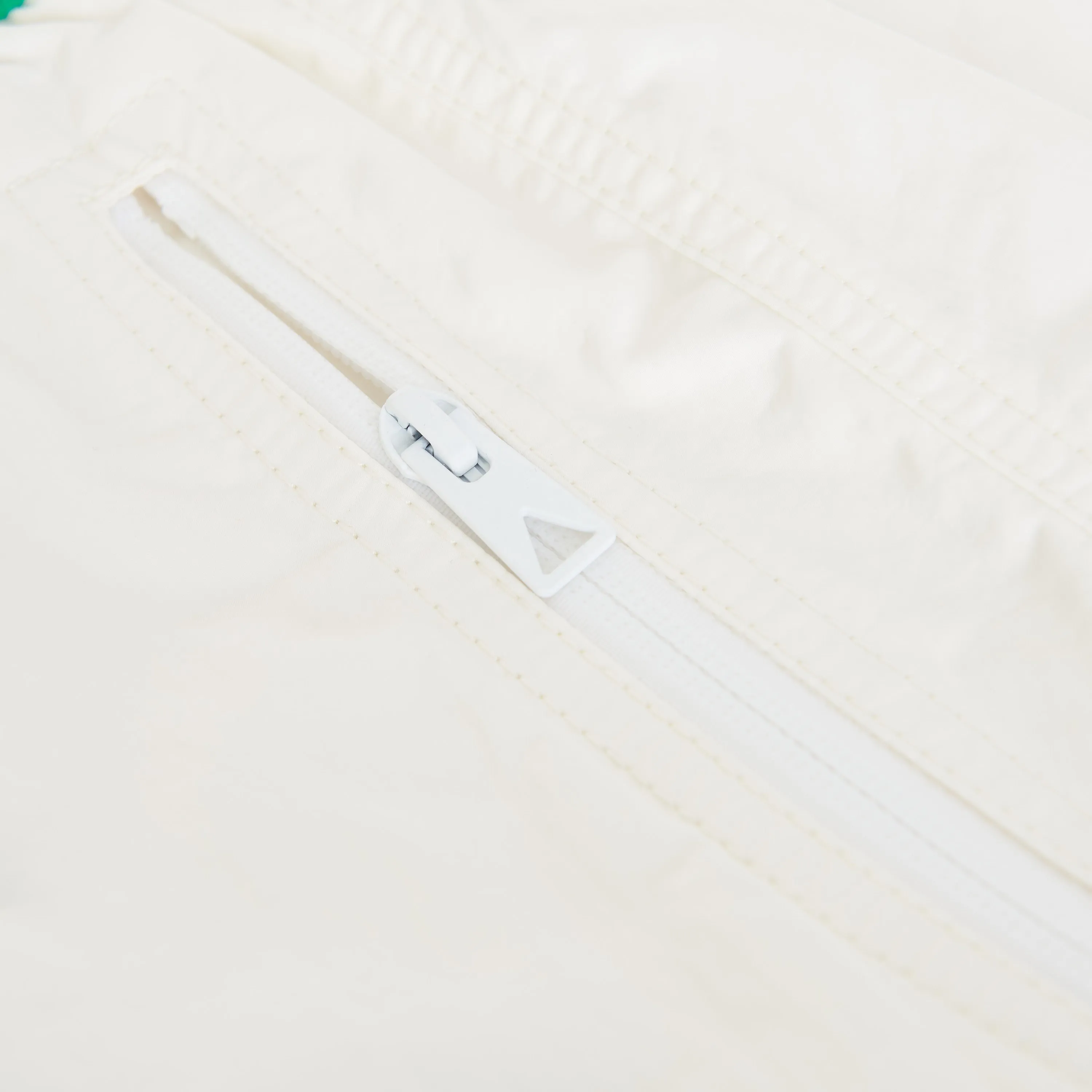 Logo Detailed Joggers Pants In White Tech Nylon