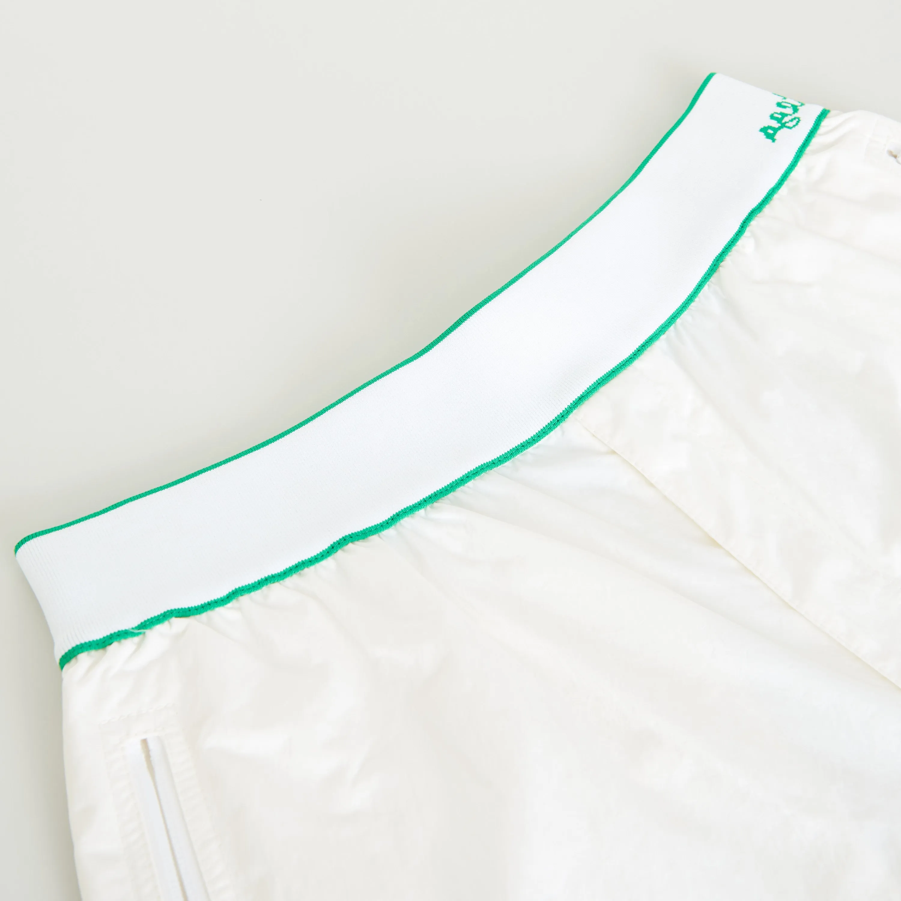 Logo Detailed Joggers Pants In White Tech Nylon