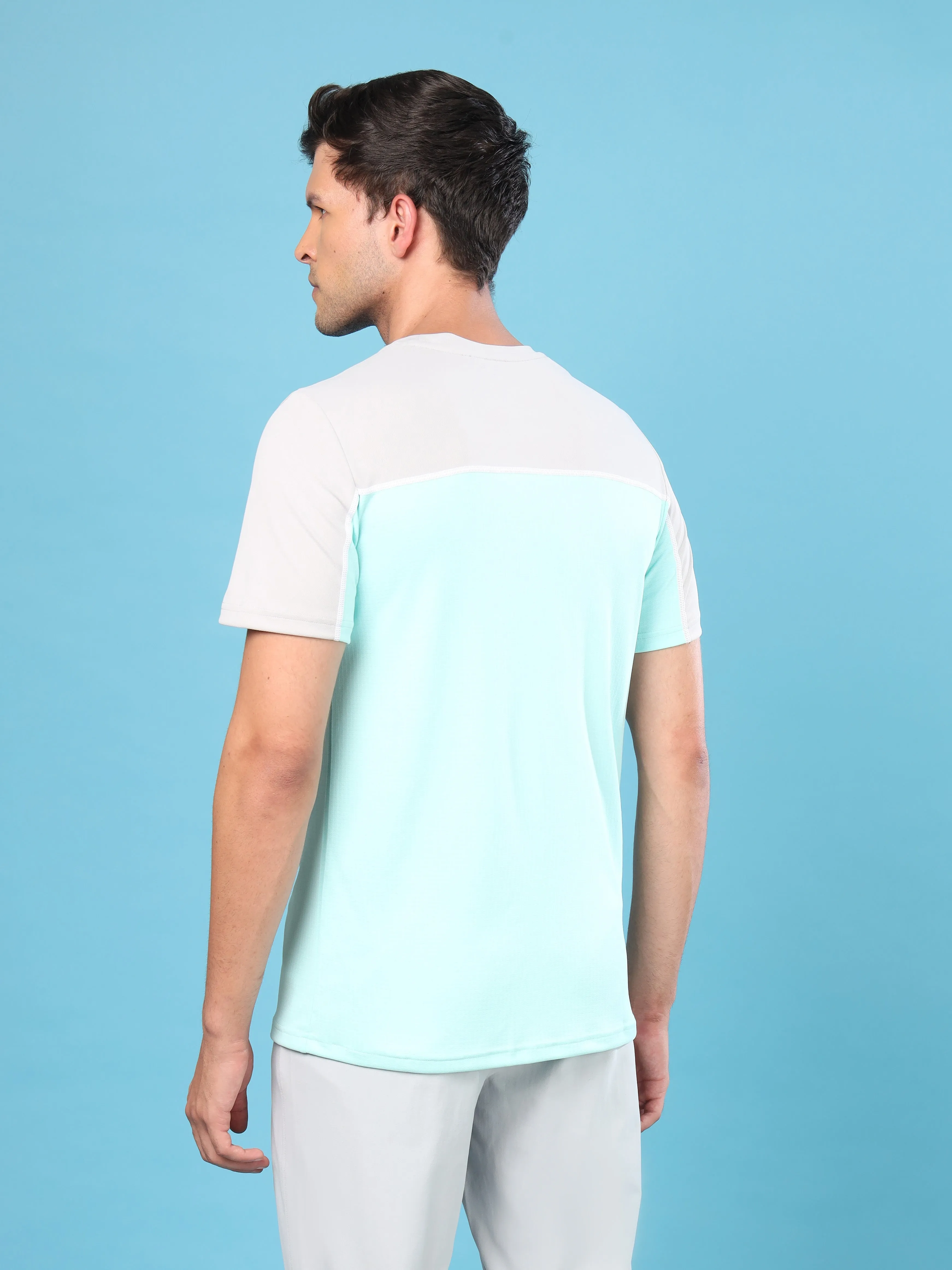 Men Colorblock Slim Fit Crew Neck T-shirt with TECHNO COOL 